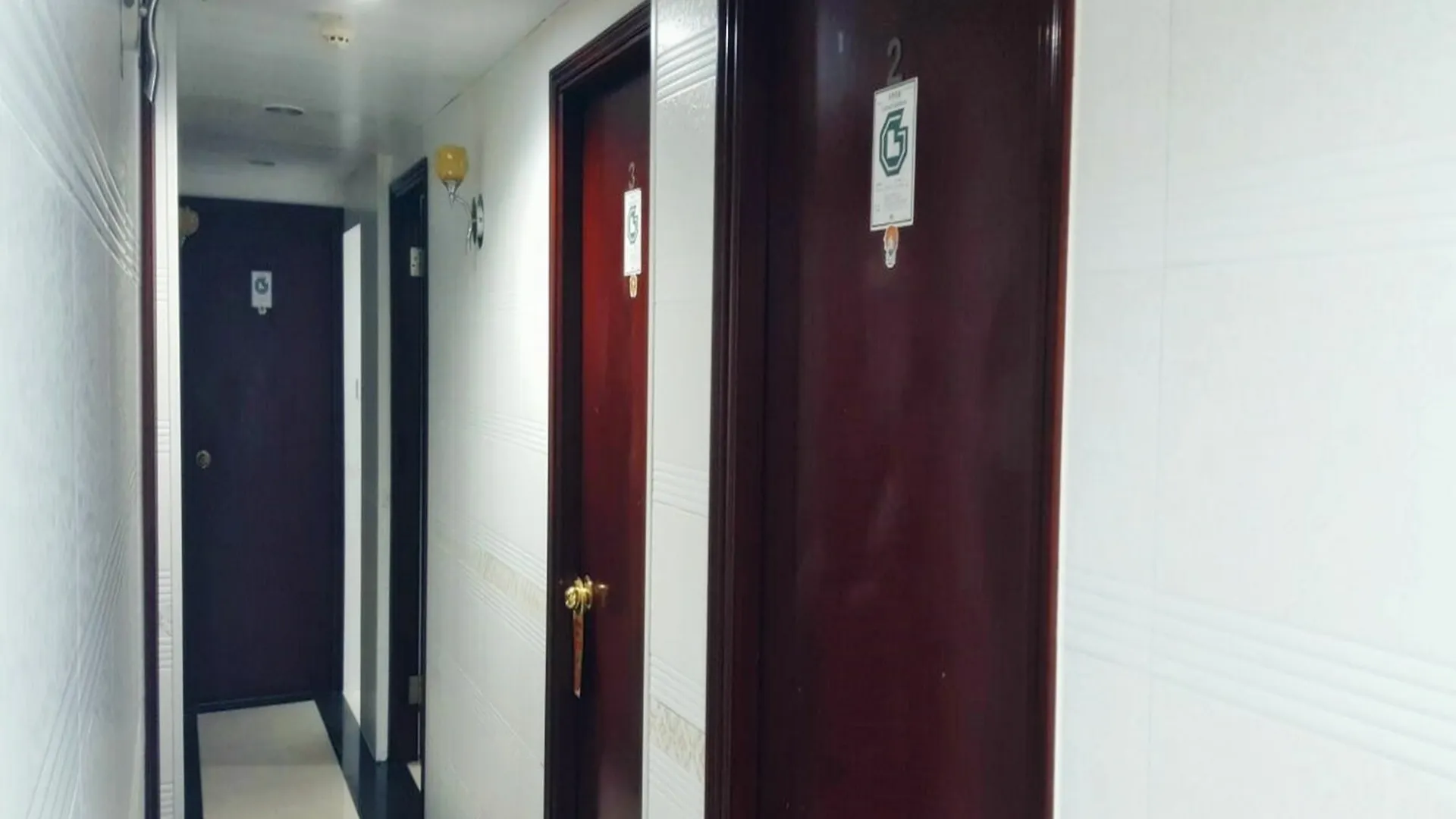 Paradise Guest House Kowloon  Hotel